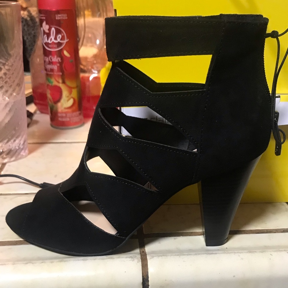 Liz Claiborne heels